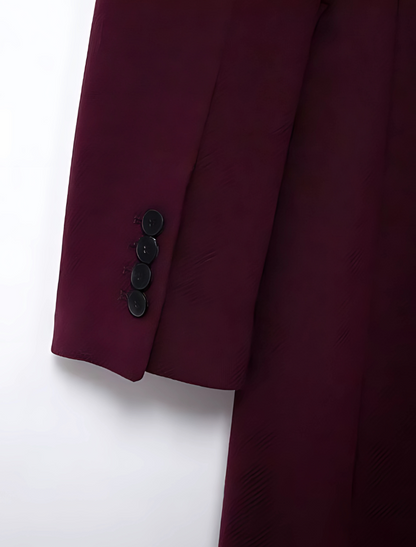 Maison Svala™ | Elegant Vinröd Ullkappa