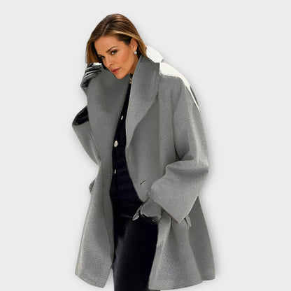 Maison Svala™ | Elegant Lång Trenchcoat